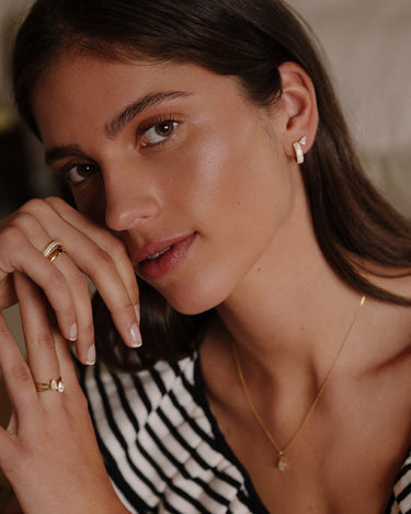 Peervormige solitaire verlovingsring van 18 karaat geelgoud met 0.50 ct lab-grown diamant