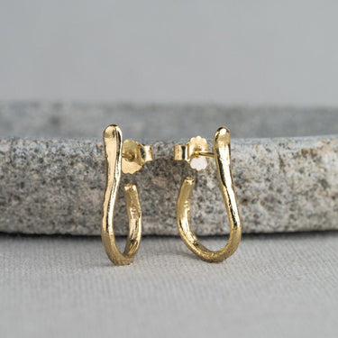Oorstekers goud verguld, hoepel. Jeh Jewels.